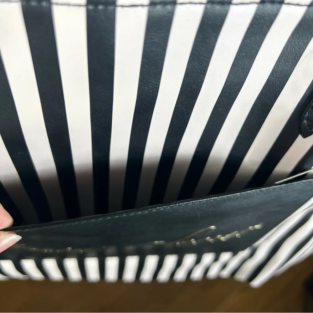 Victoria’s Secret Pink Striped Weekender Faux Leather Tote Bag NWT - Image 4