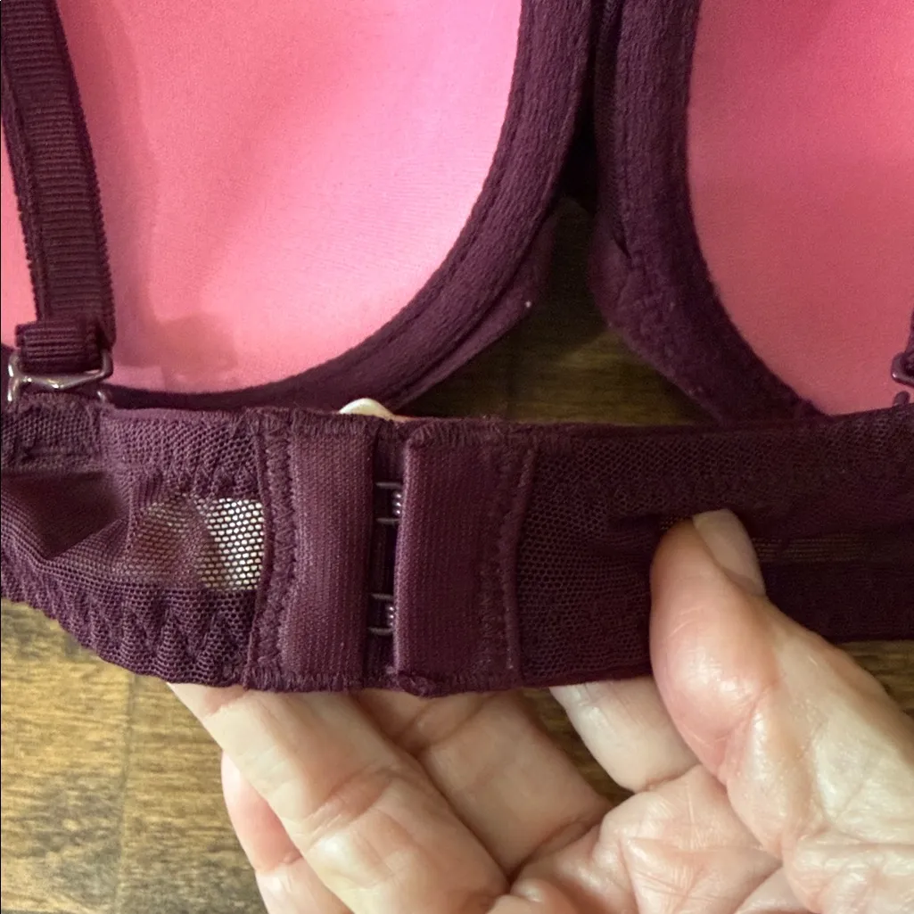 VS PINK Burgundy Convertible Lace Bra Size 36C - Image 4