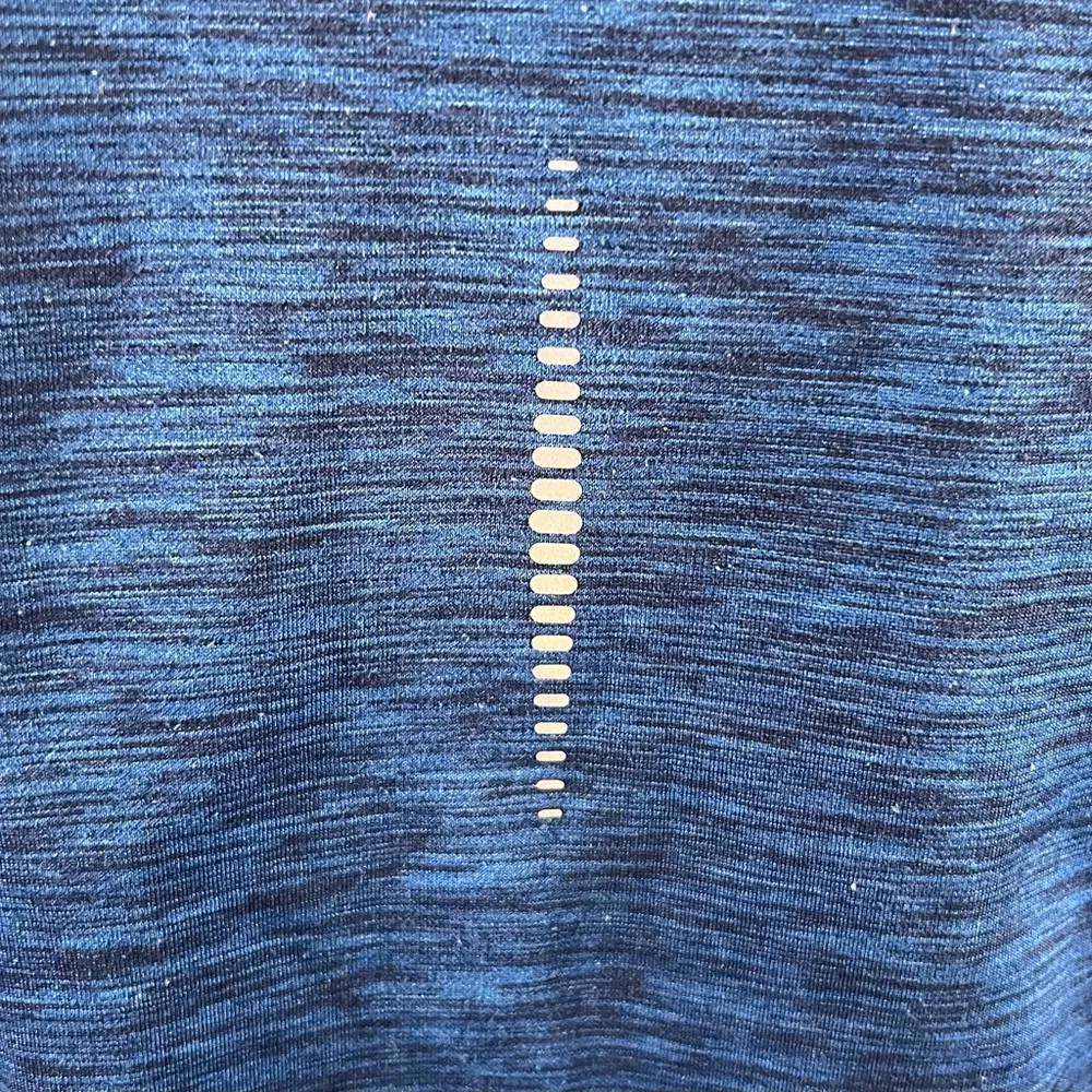 Fit heathered blue half zip pullover workout top size medium - Image 7