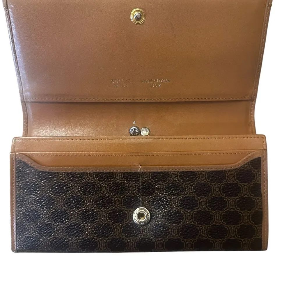 Celine Kisslock Wallet - Image 7