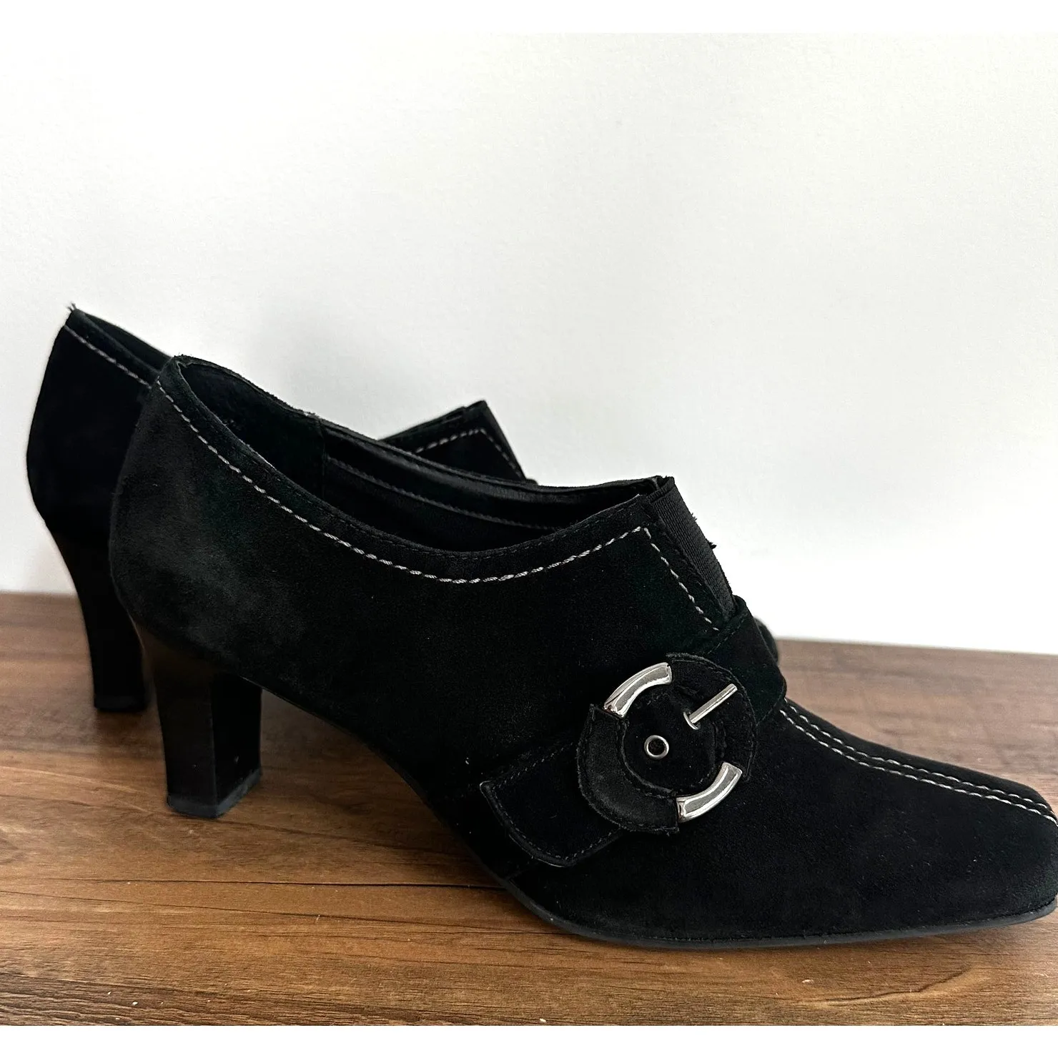 Whimsygoth Suede Heels Sz‎ 7 Witchy Buckle Black Shoes Gothic Cottage Vibes - Image 3