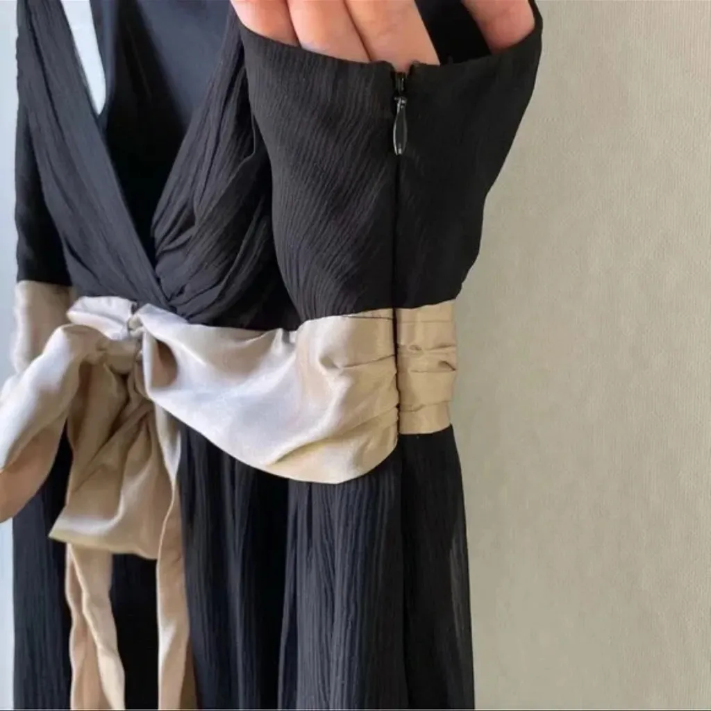 BCBGMAXAZRIA | 100% Silk Black & Cream Beaded Straps Cocktail Dress Size 2 XS - Image 4