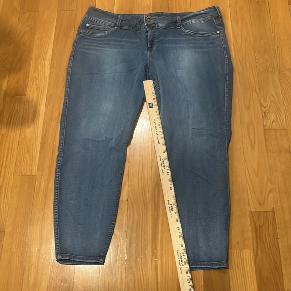 Torrid women’s plus size jeans size 24R . - Image 4