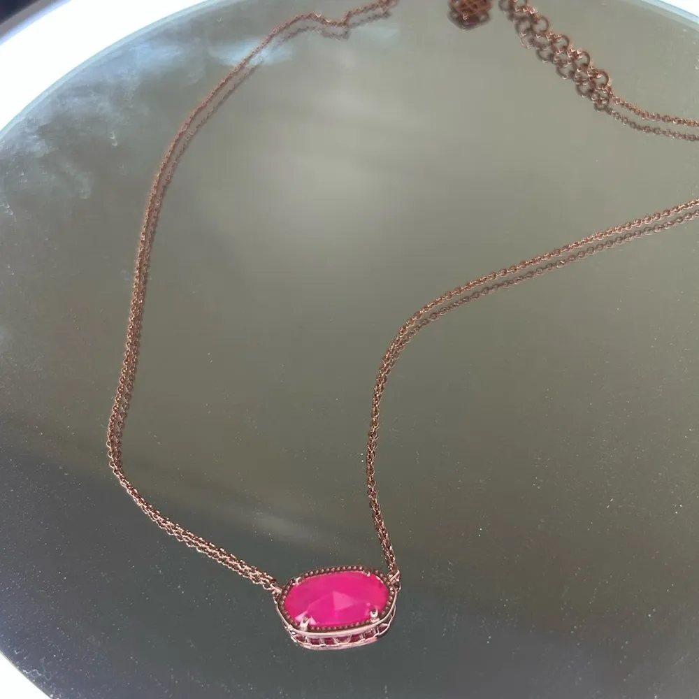 Kendra Scott Elisa Rose Gold Pendant Necklace in Azalea Illusion. NWOT - Image 2