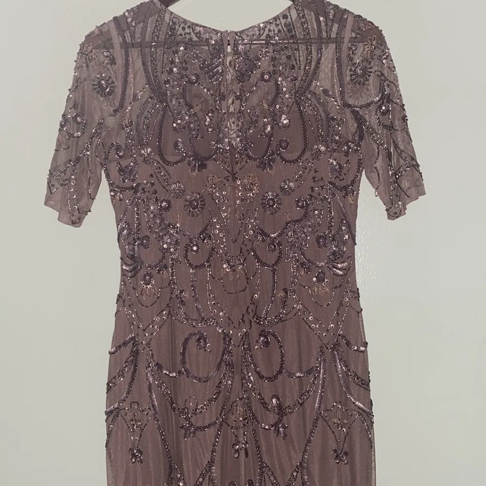 Aidan Mattox 8 Illusion Beaded Dress Dull Purple Sequin Embellished Midi Dress - Image 5