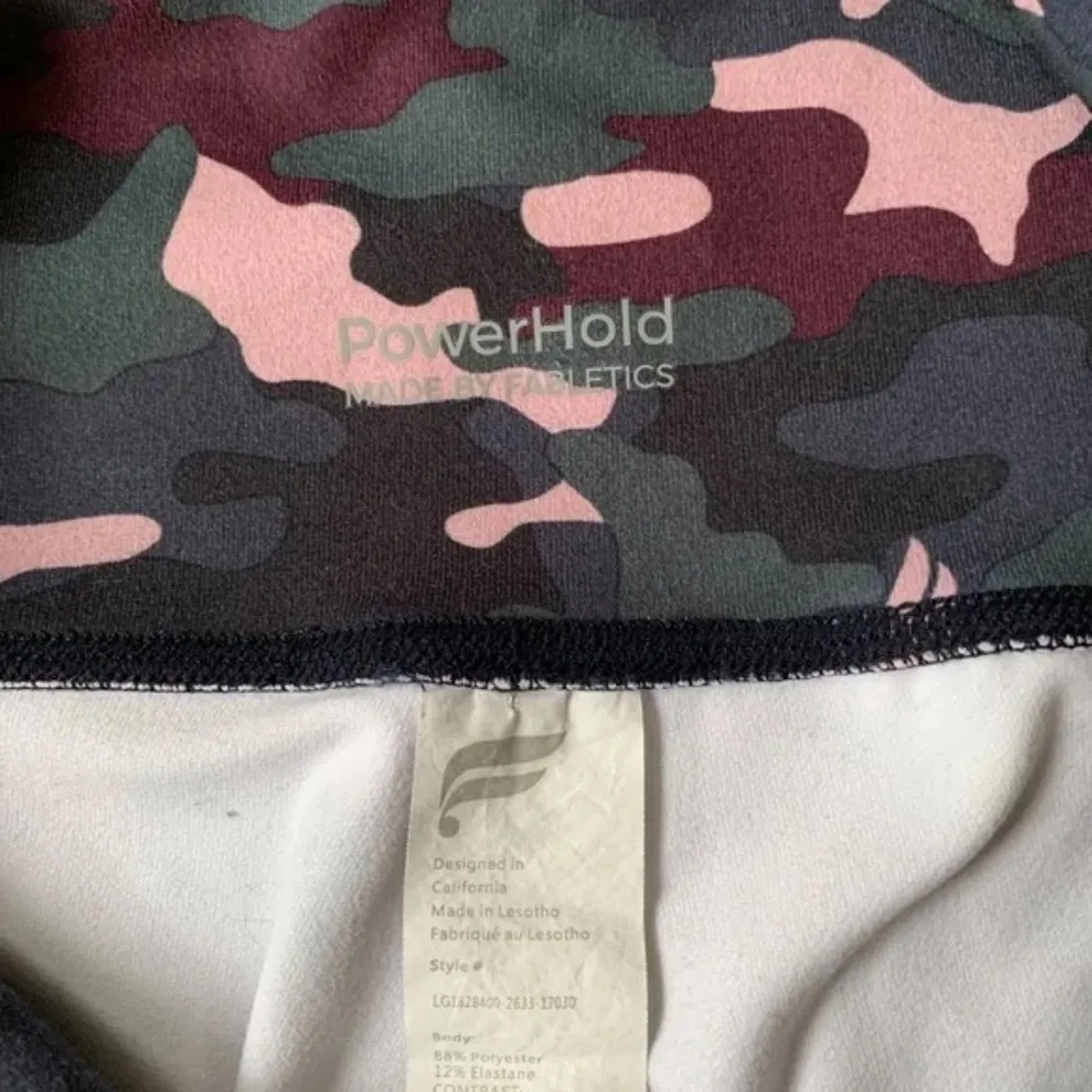 Fabletics Boost PowerHold High Waisted Camo Stretch Legging Yoga Pilates, Size S - Image 4