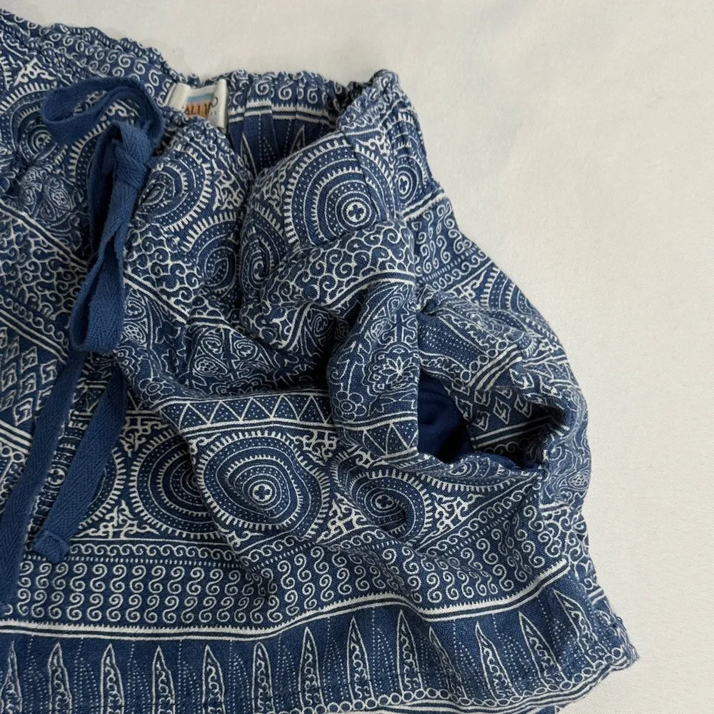 Cali 1850 Boho Blue Patterned High Waist Women's Shorts - Image 2