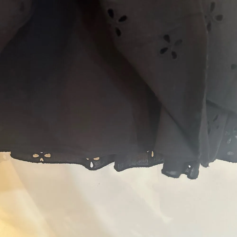 Le Gali Black Eyelet Mini Skirt sz S Women's Black Mini Skirt Ruffle Skirt - Image 4