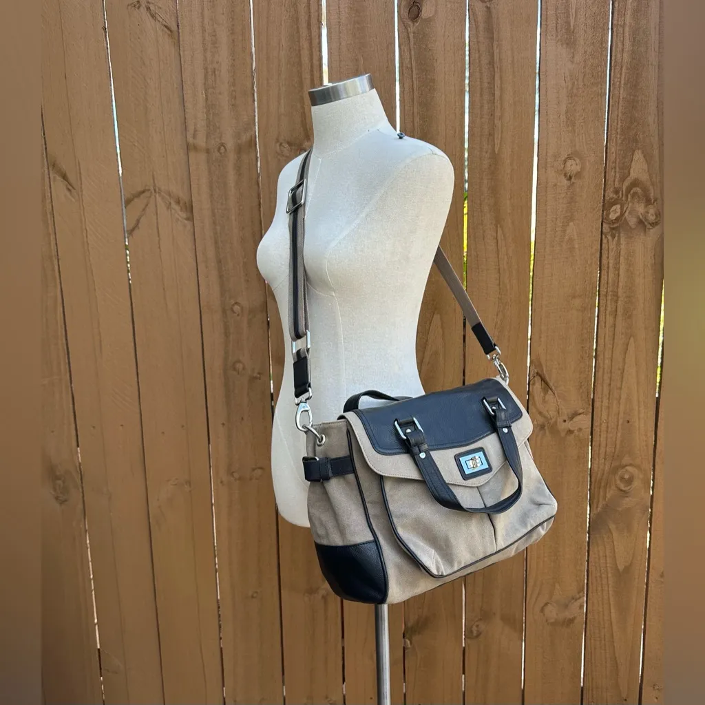 Halogen Messenger Carryall Bag - Image 9