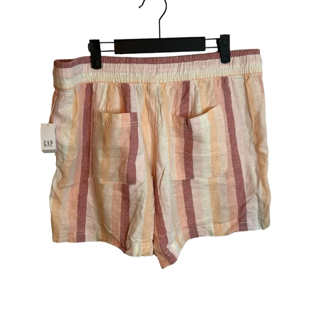NWT GAP STRIPED LINEN SHORTS - Image 2