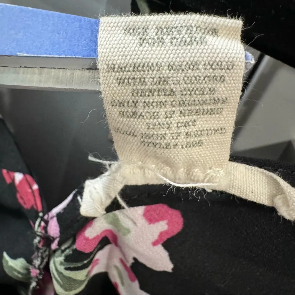 Seven Sisters Black with Pink Rose Semi-Sheer V-Neck Low V Back with Tie Blouse - Image 3