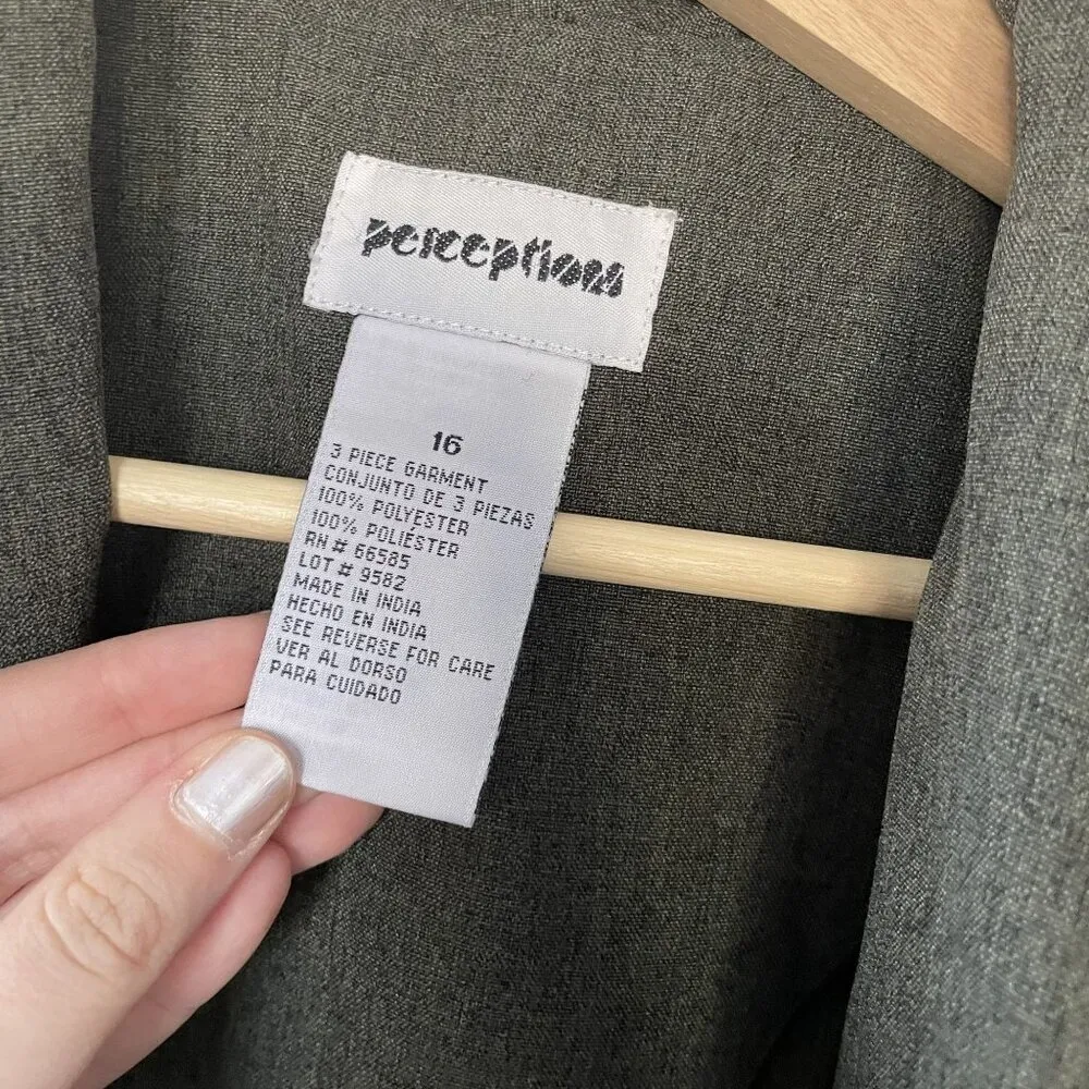 Perceptions olive green blazer women's size 16 business casual style comfortable - Image 3