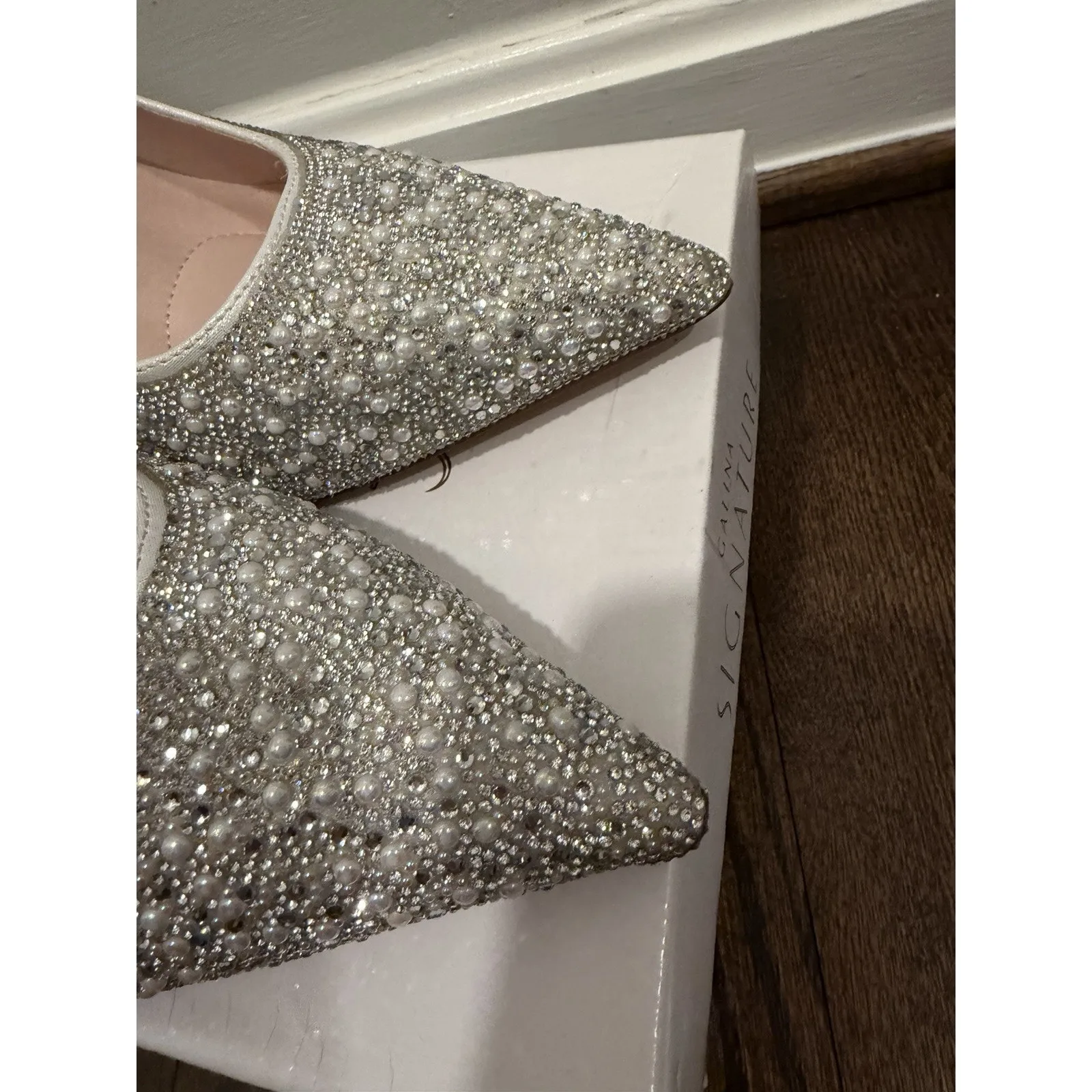 Galina Signature Bedazzled Jeweled Pumps Sz 9W NIB White - Image 6