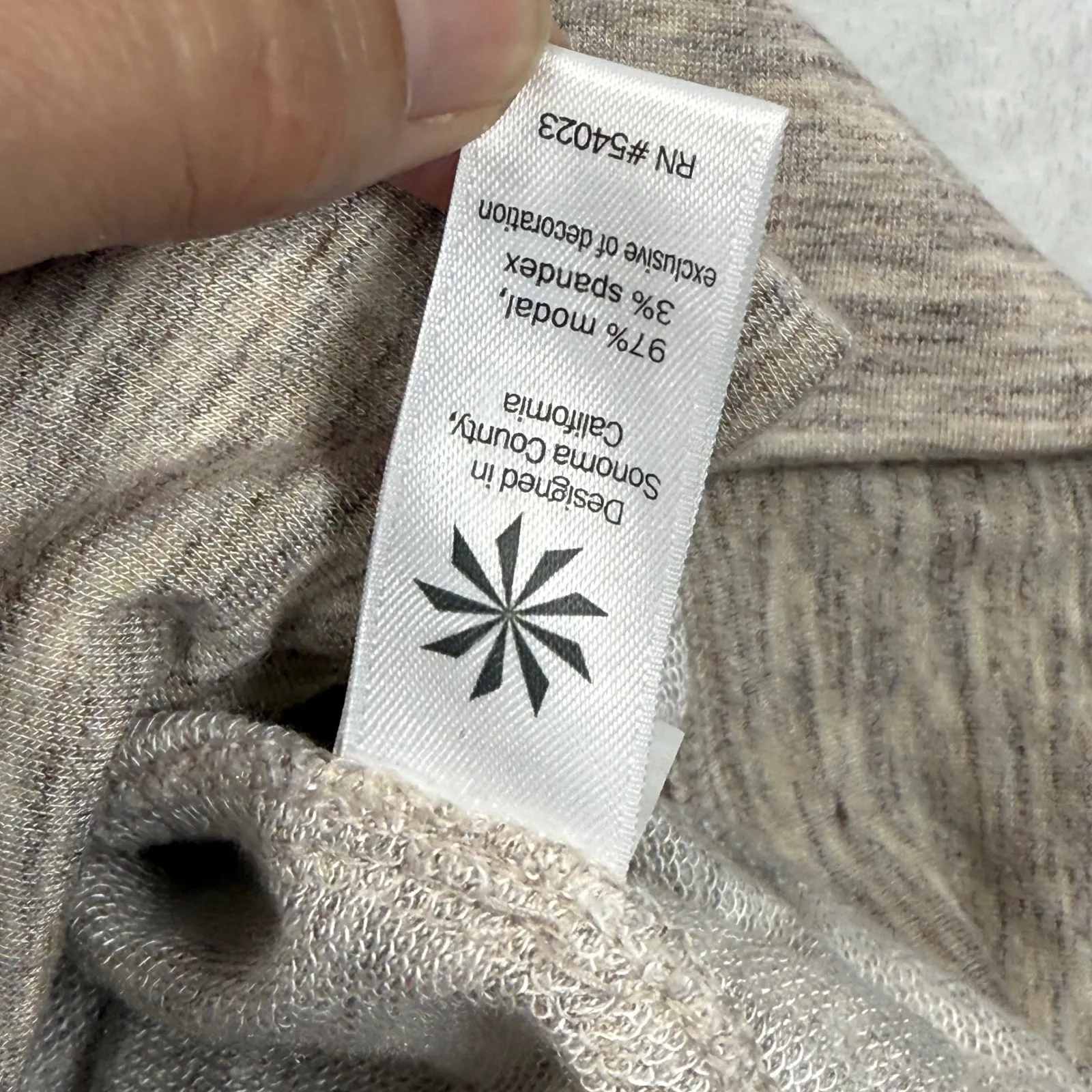 Athleta‎ Cozy Karma Asym Cowl Neck Pullover Thumbholes Pocket Top Medium - Image 6