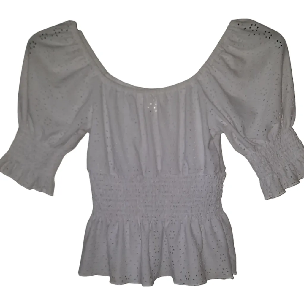 Urban Romantics White Blouse Size XS - Image 2