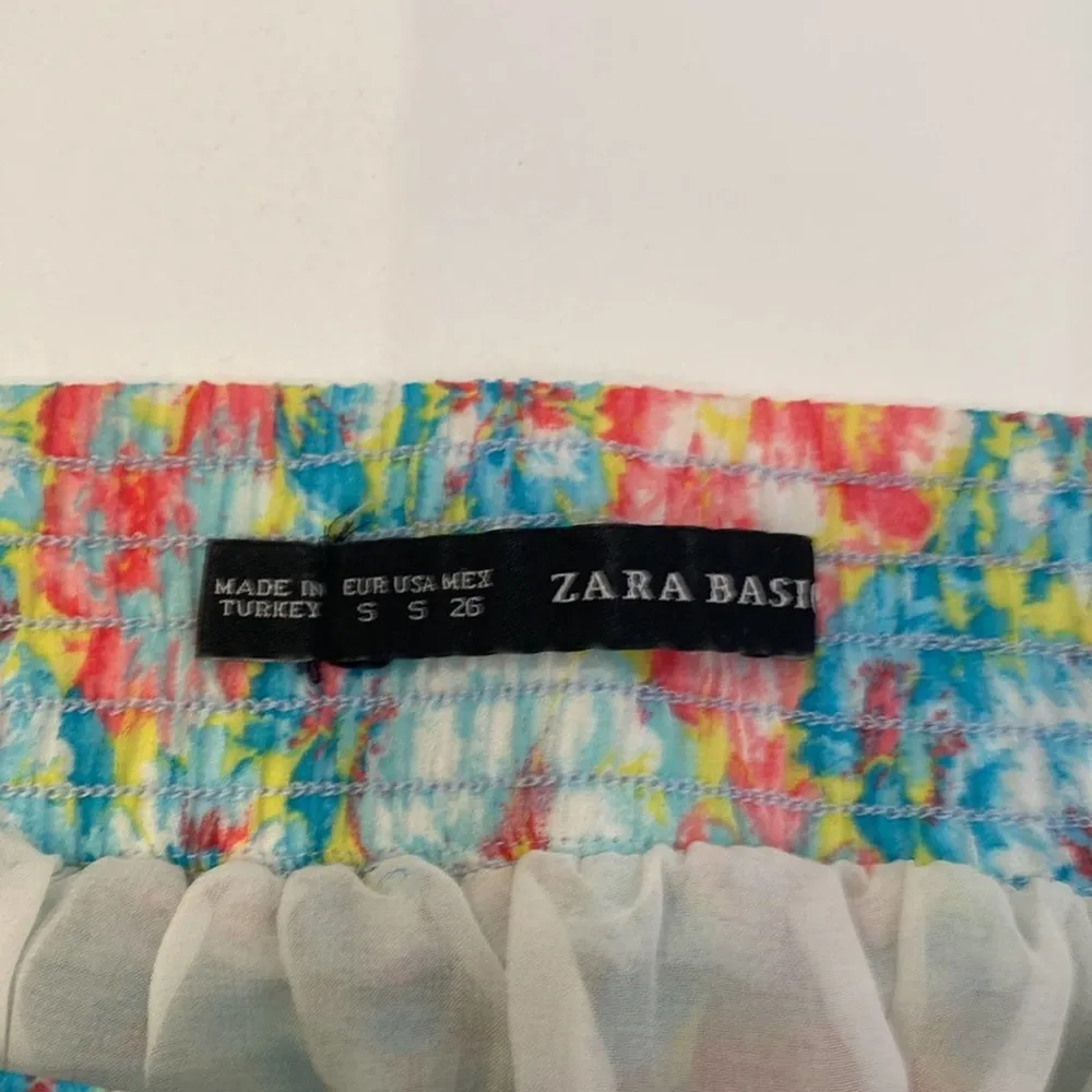 Zara Basics Pleated Chiffon Mini Skirt Elastic Floral Lined EUC Sz S Polyester - Image 6