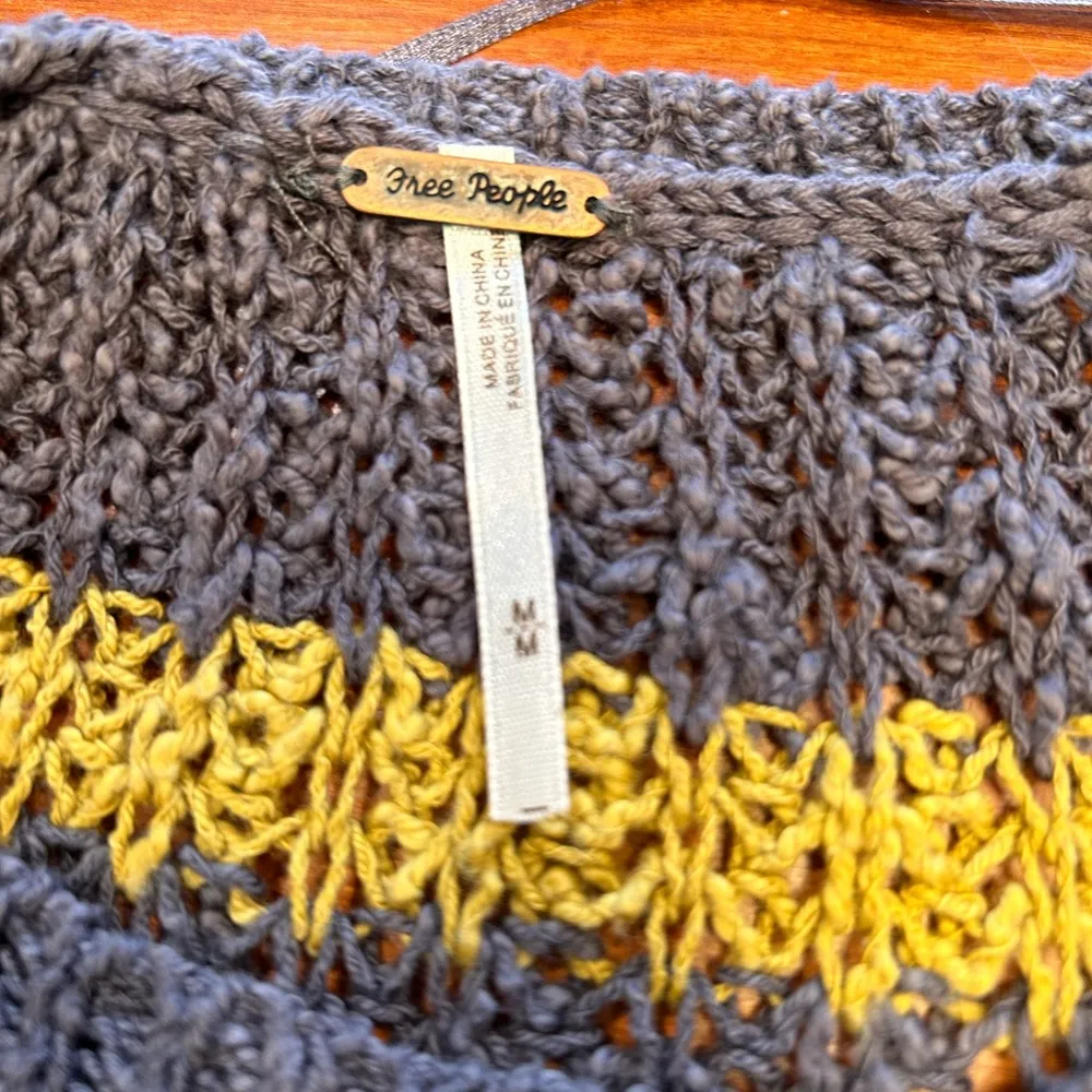 Free People sweater - Image 2