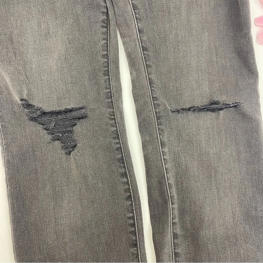 Madewell Maternity Over-the-Belly Distressed Skinny Jeans in Black Sea Grey - Image 9