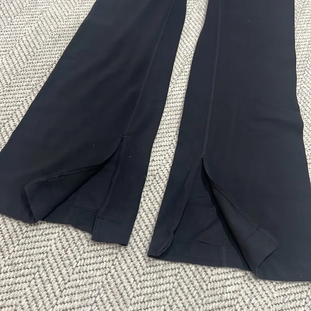 Athleta flare legging - Image 7