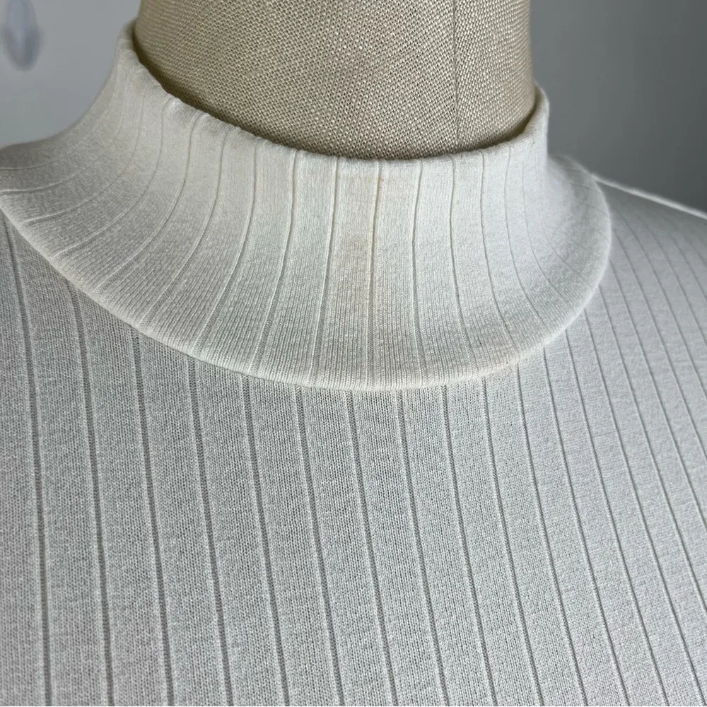 Privacy Please Perks Crop Top in Ivory - Image 6