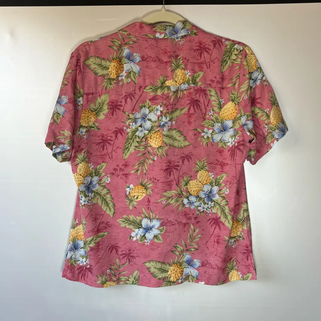 Tommy Bahama Pink Floral Button-Down Shirt 100% Silk - Image 2