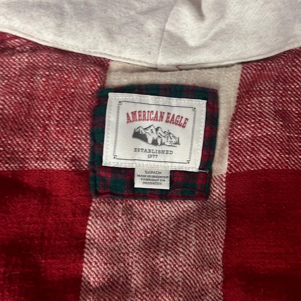American Eagle cropped flannel ! - Image 4