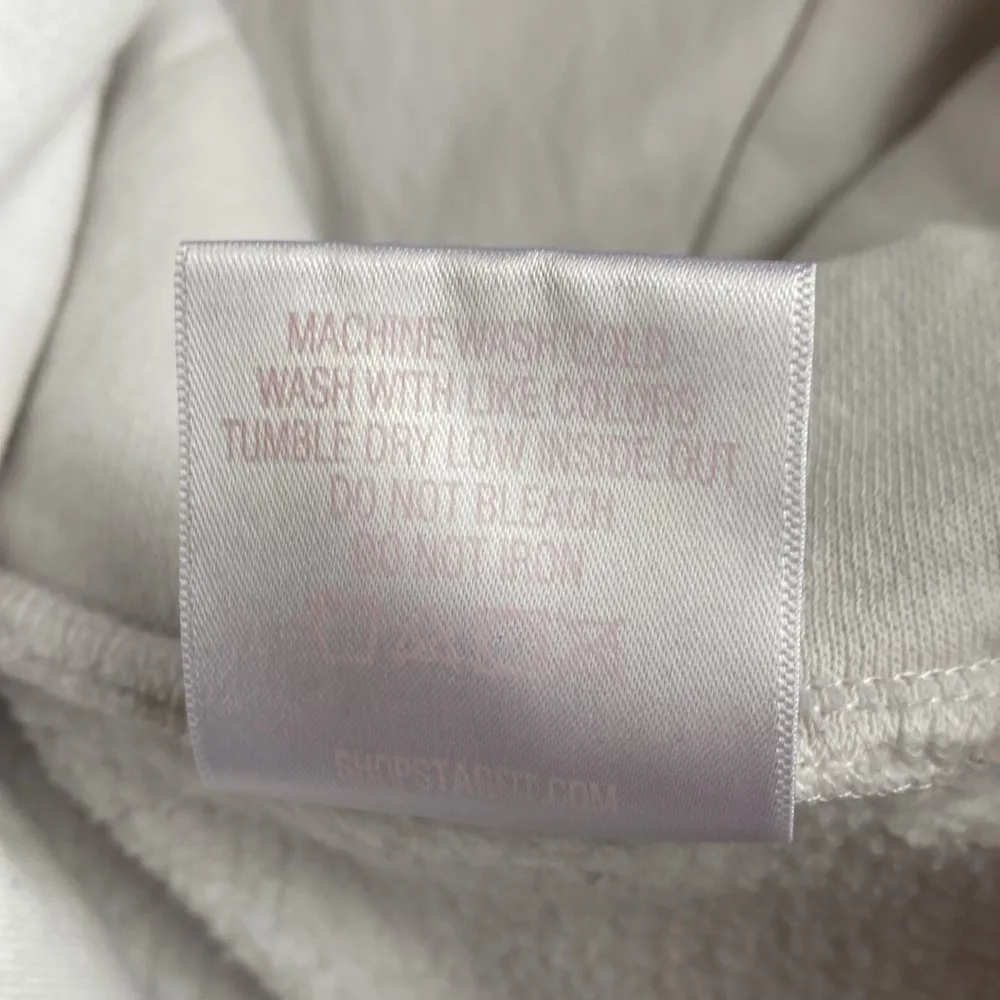 Starfit White Hoodie with Pink Smiley large - Image 5