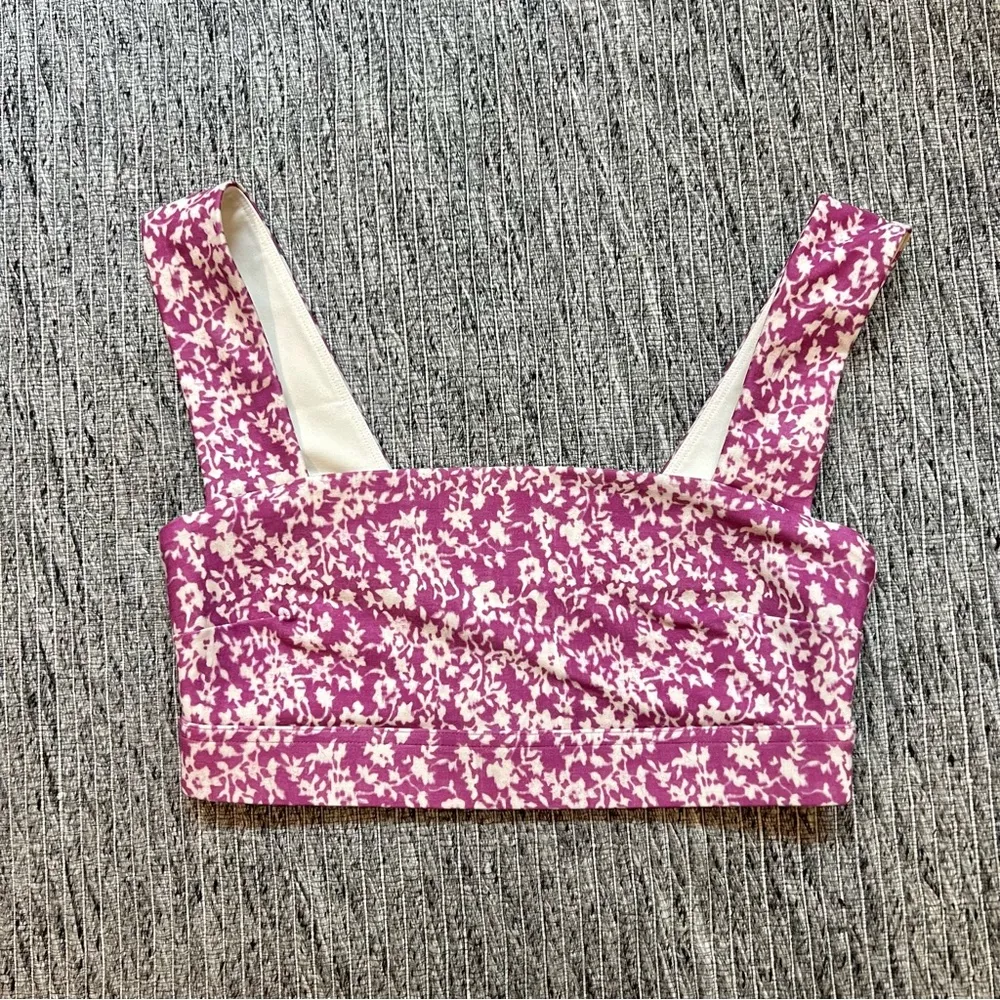 Sincerely Jules for Bandier Rue Sports Bra in Orchid Abstract Floral in size S/P Purple - Image 4