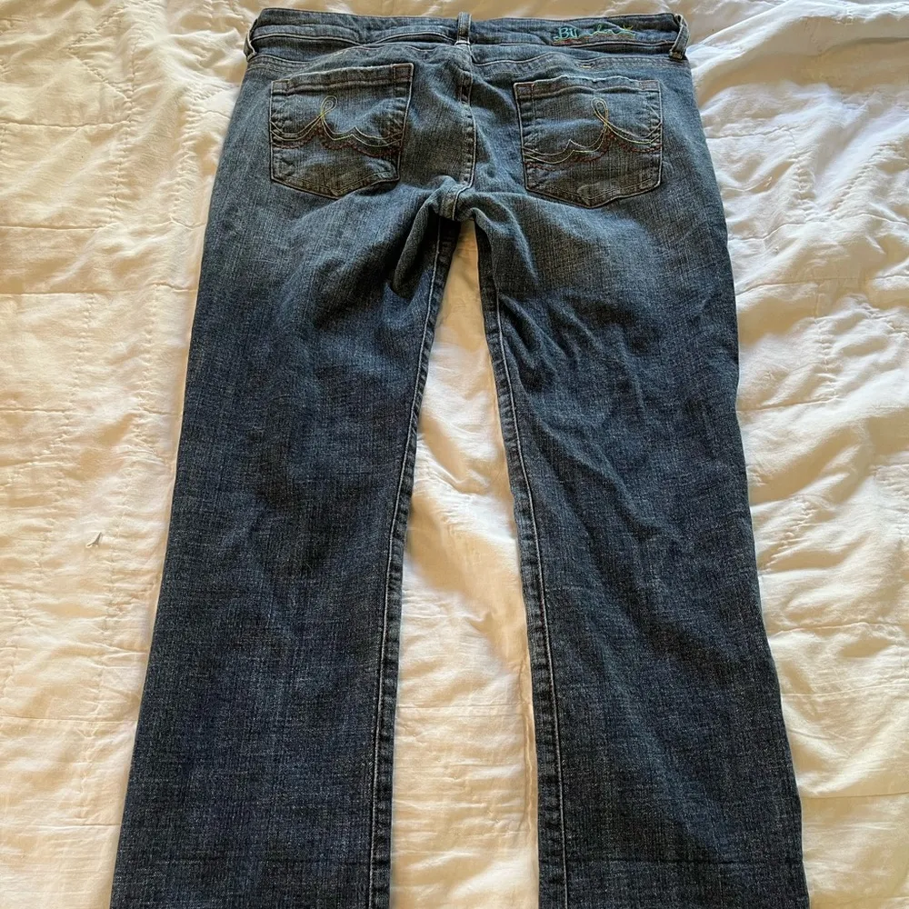 BU from Malibu Cropped Jean, like new Blue Size 31 - Image 10