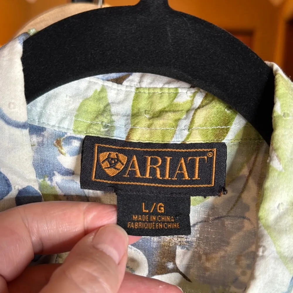 Ariat Blue & Green Casual Floral Pearl Snap Blouse 100% Cotton Size Large - Image 2