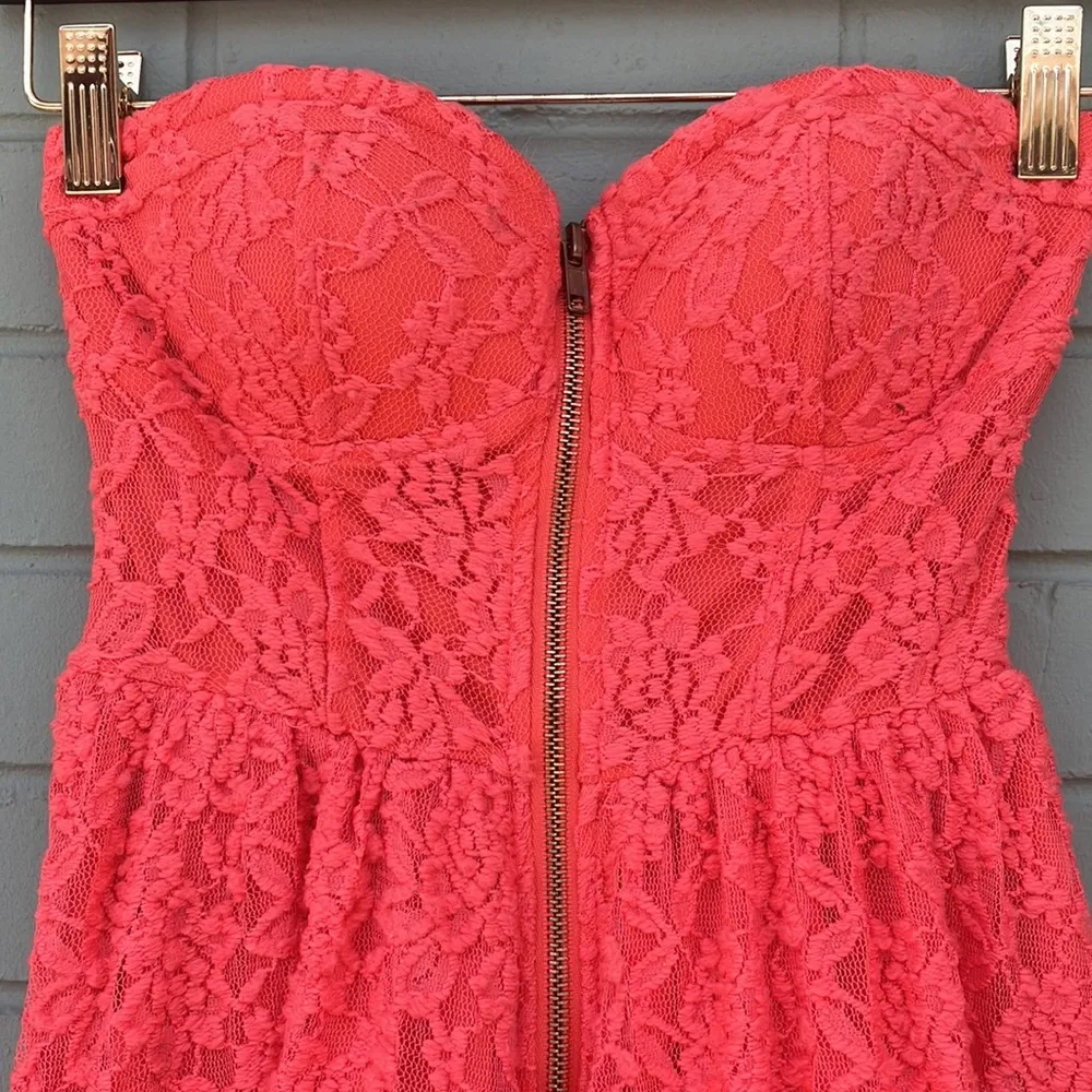 Material Girl orange strapless shorts jumpsuit/romper woman’s size xtra small - Image 2