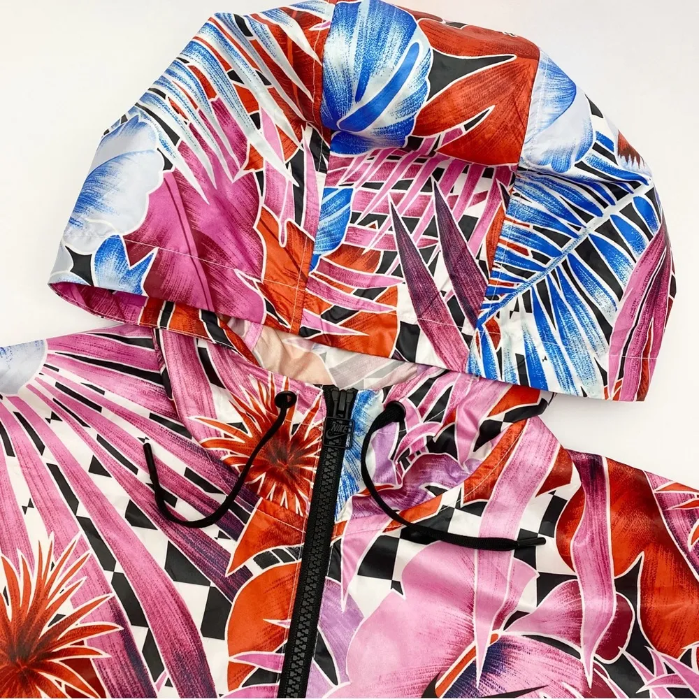 Nike Sportswear Windrunner Cropped Icon Clash Woven Full Zip Track Jacket - Image 10