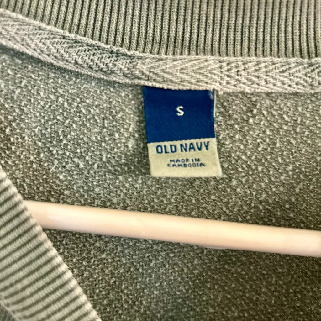 Old Navy Sage Oversized Crewneck Sweater Size Small - Image 2