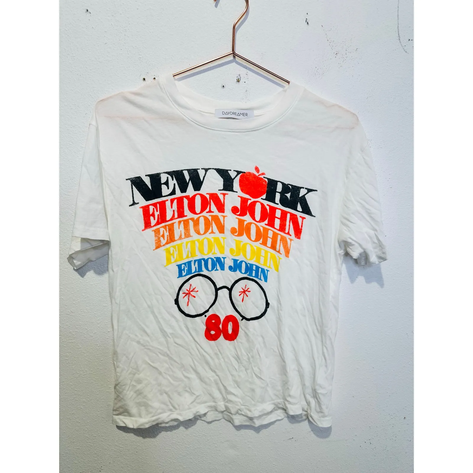 DAYDREAMER Elton John New York Boyfriend Tee size Extra Small Flawed - Image 2