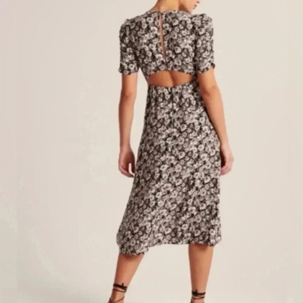 Abercrombie & fitch women’s size s dress puffy shoulders - Image 5