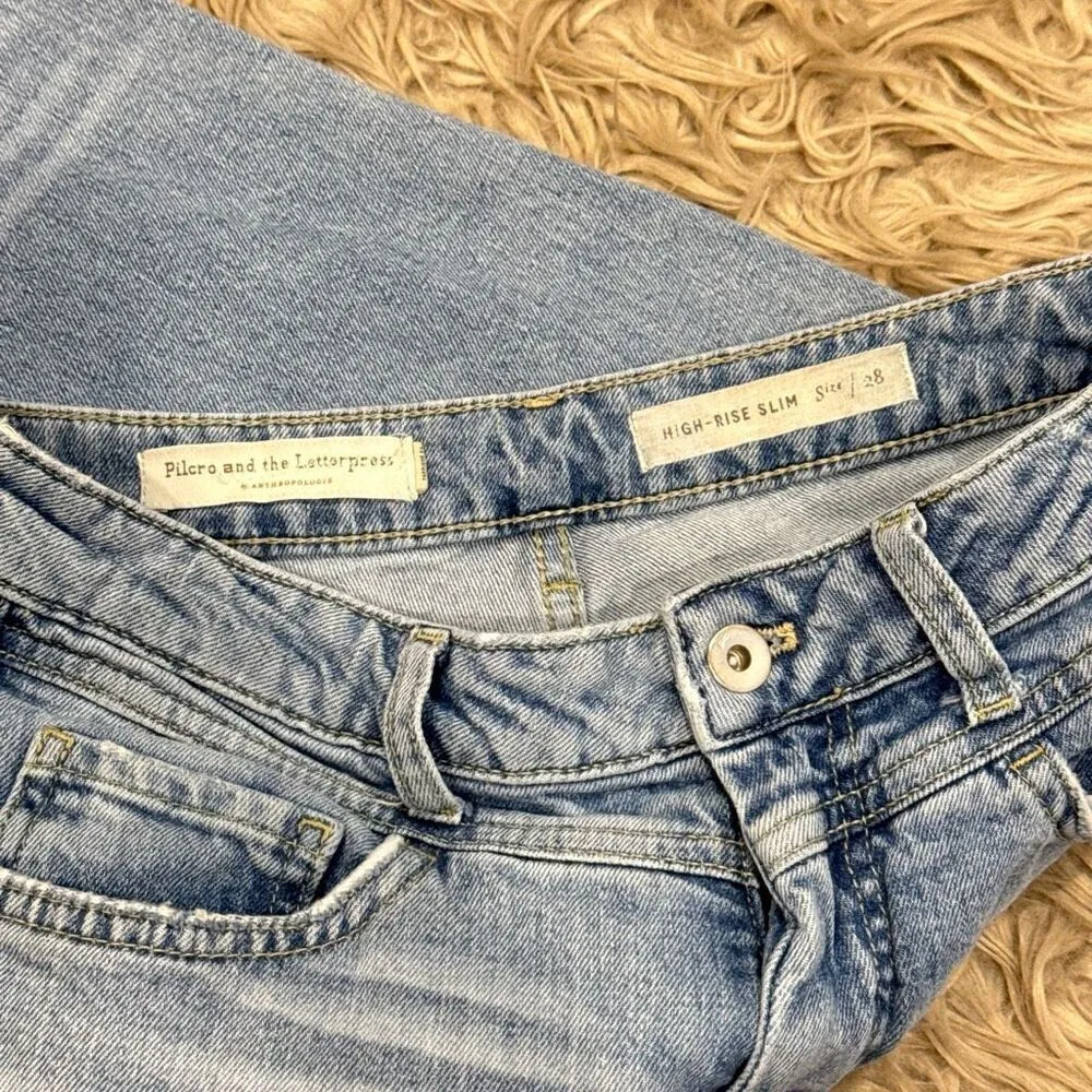 Pilcro high-rise slim distressed jeans size 28 - Image 2