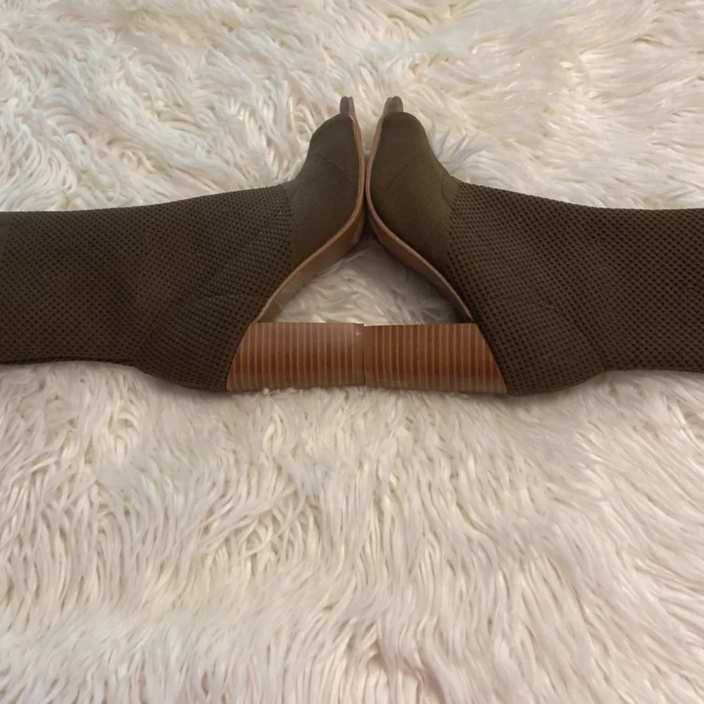 Charlotte Russe open toes booties size 6 excellent condition dark green color - Image 11