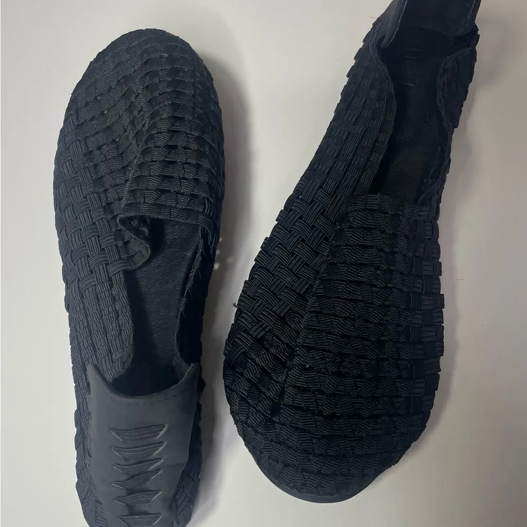 Me‎ Too Black Textured Slip-Ons - Image 2