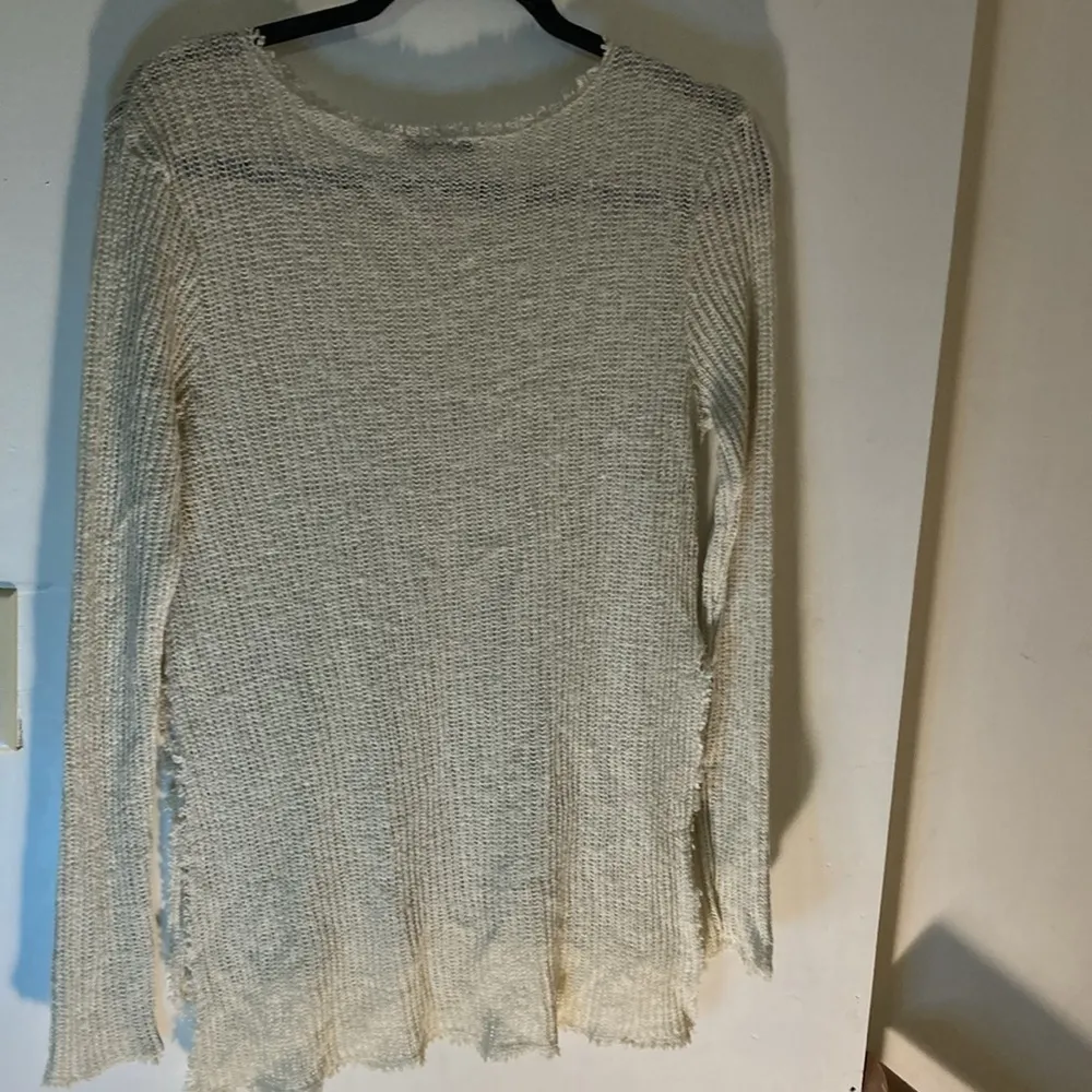Sweet Claire size small women’s sweater - Image 9
