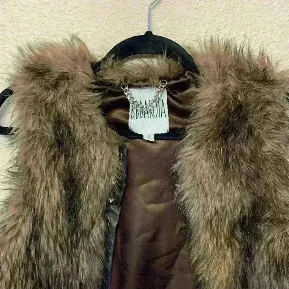 BB Dakota faux fur vest sz S fall winter old money preppy - Image 3