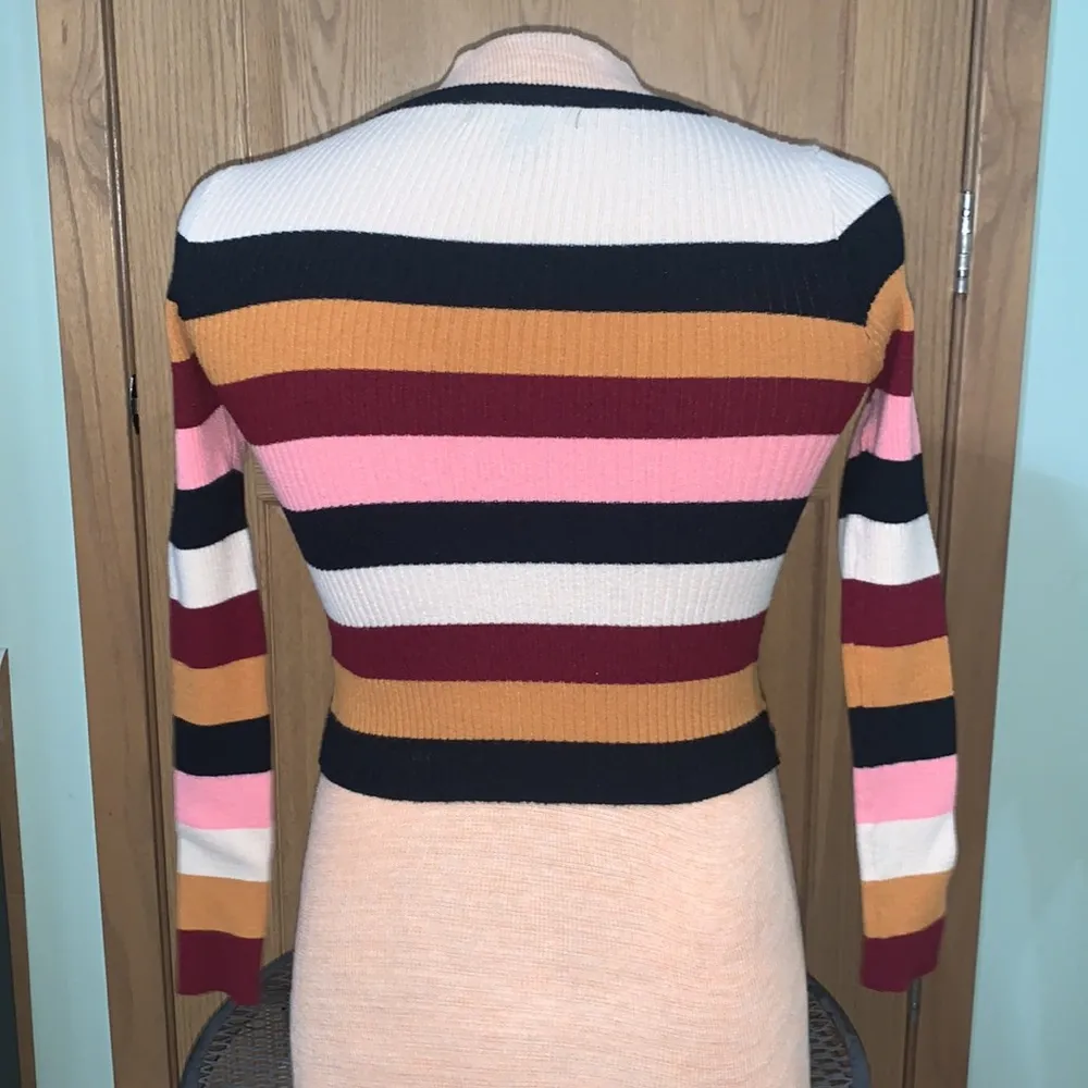 Forever 21 striped sweater - Image 2