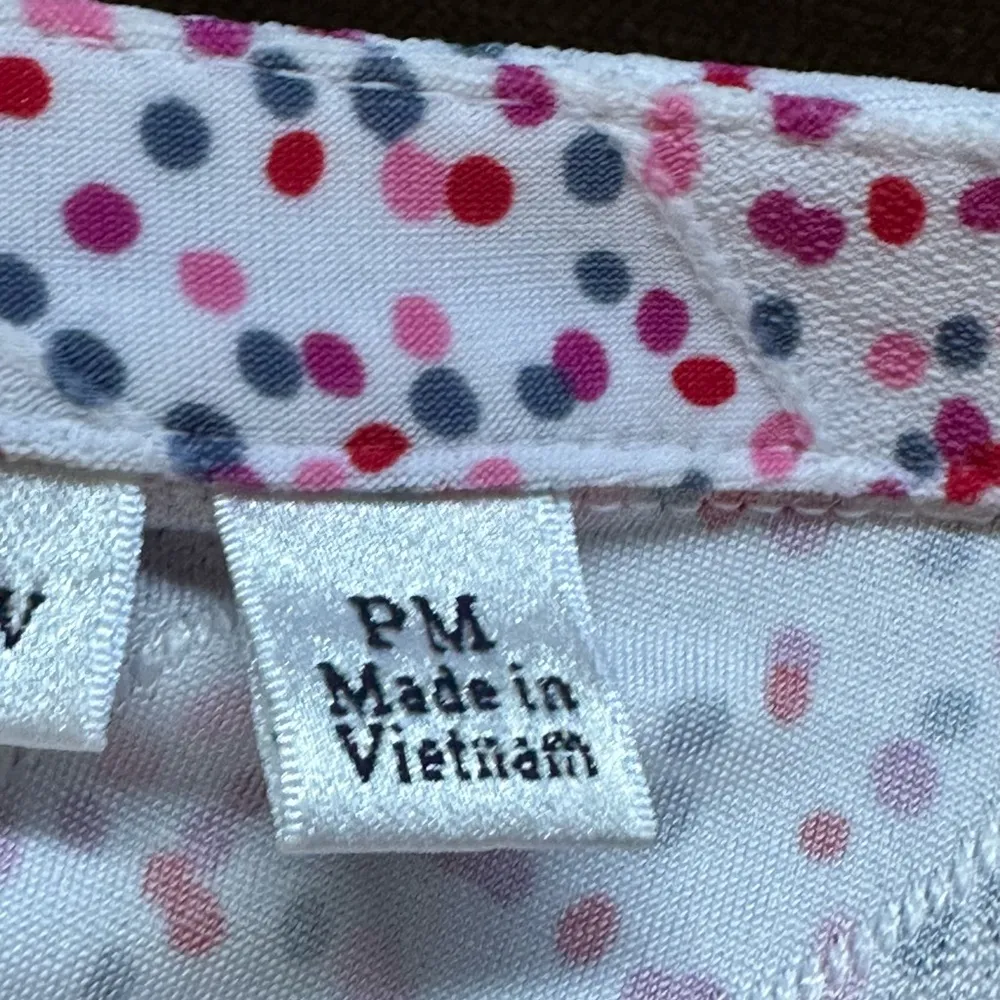 Crate&Barrel White Red Pinks Gray Mini PokaDots Metal Buttons Front Pleat SZ MP - Image 8