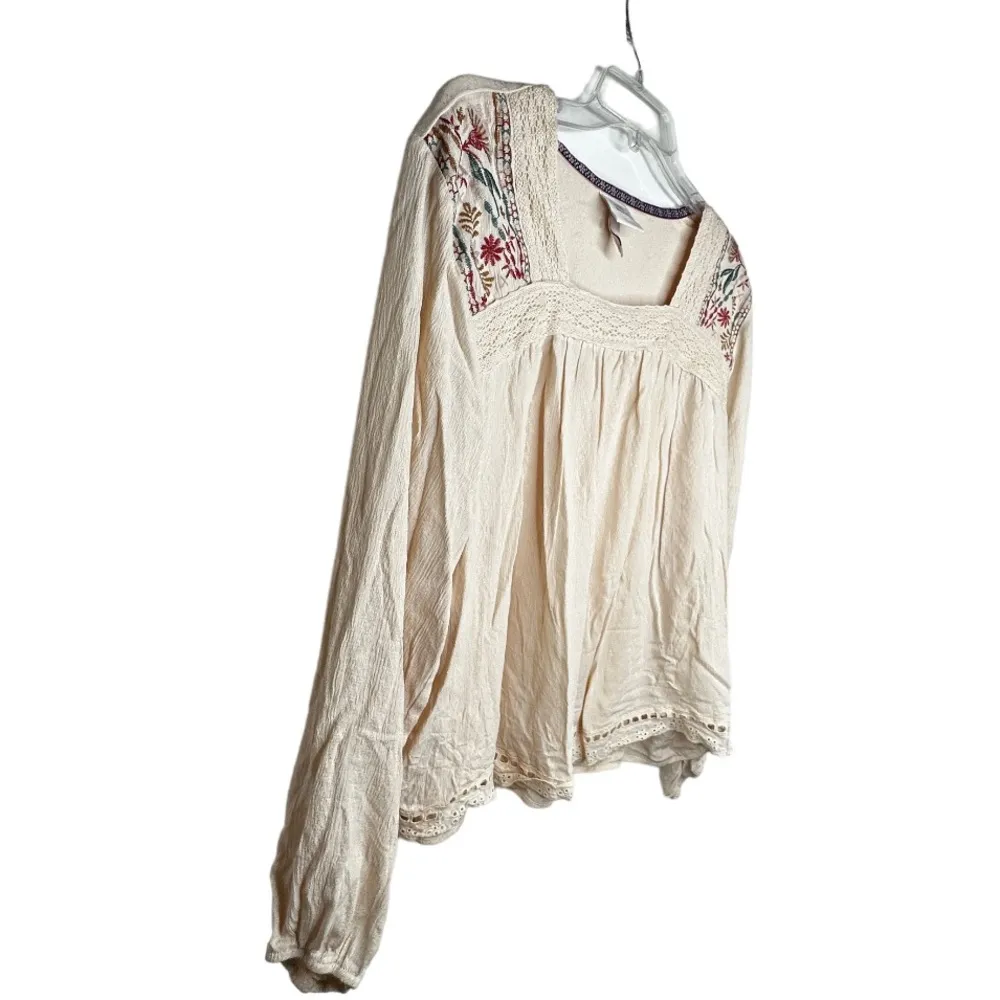 Knox Rose Embroidered Top - Image 2