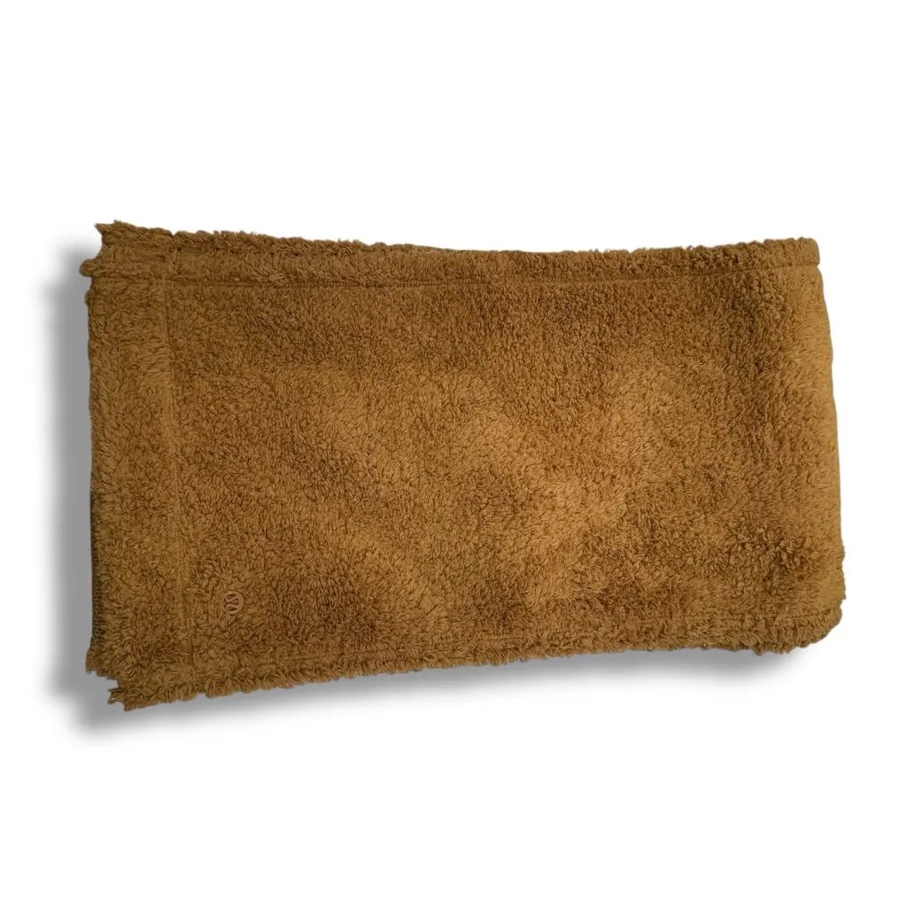 Lululemon Skinny Snap Scarf Bold Beige‎ Women’s Adjustable Wrap Lightweight - Image 3