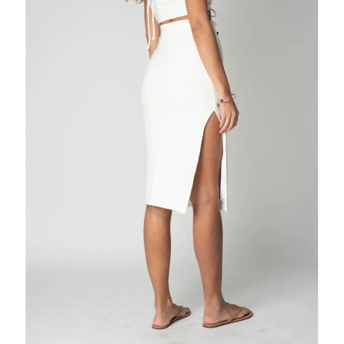STILLWATER The Rib Edit Knit Midi Skirt High Slit White Pencil Quite Luxury SM - Image 2