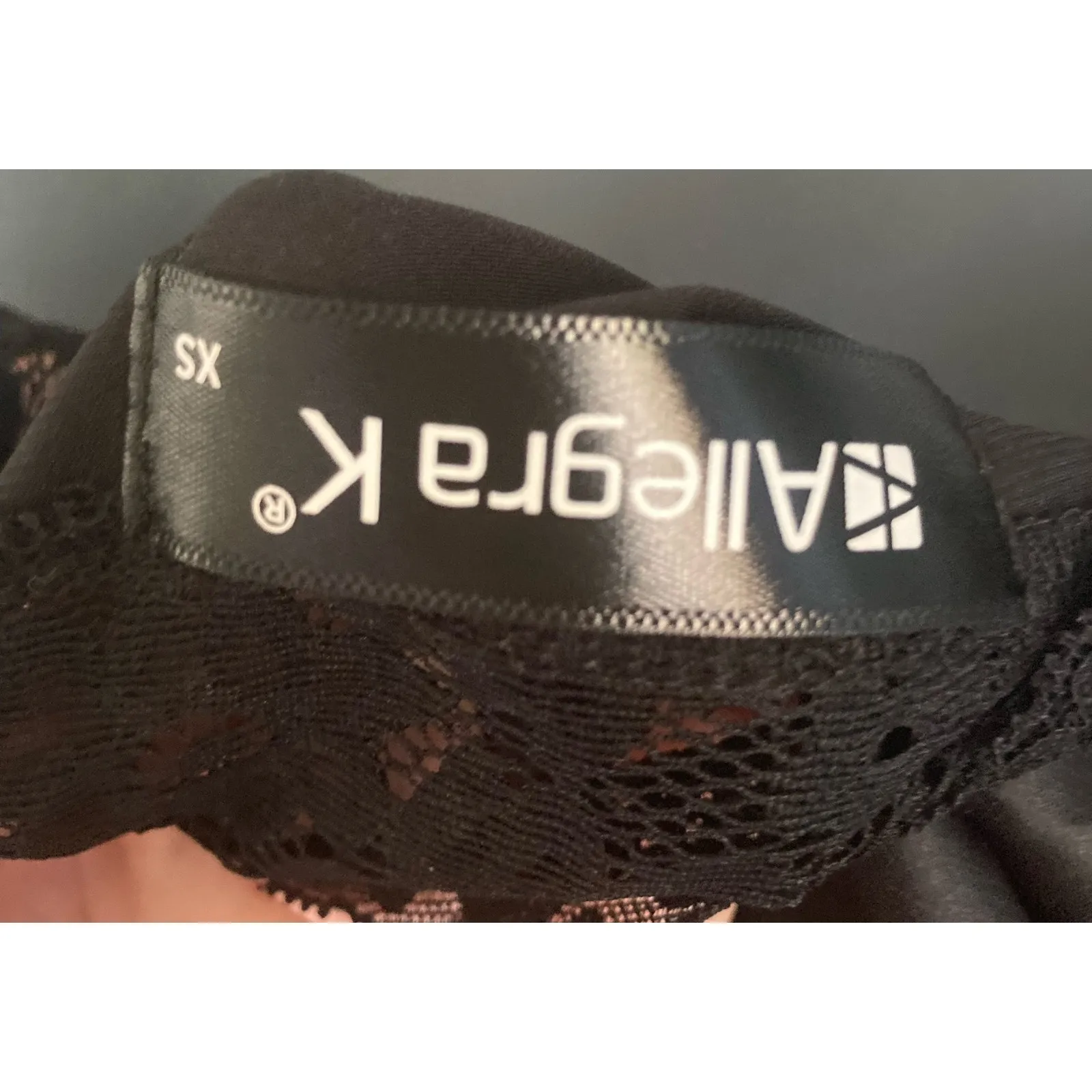 Satin and Lace Sleep Set Allegra-K NWOT Black XS Romantic - Image 6