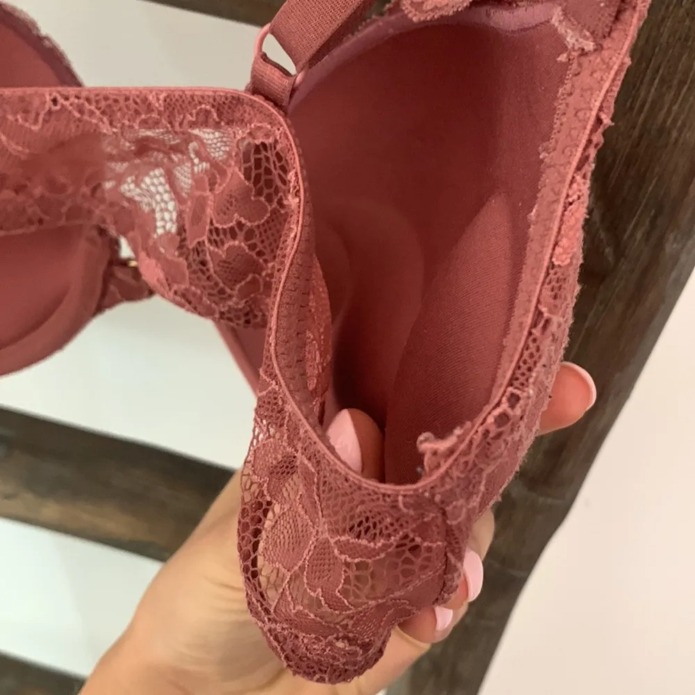 Pink Lace Extreme Push Up Bra Front Closure / 34B - Image 9