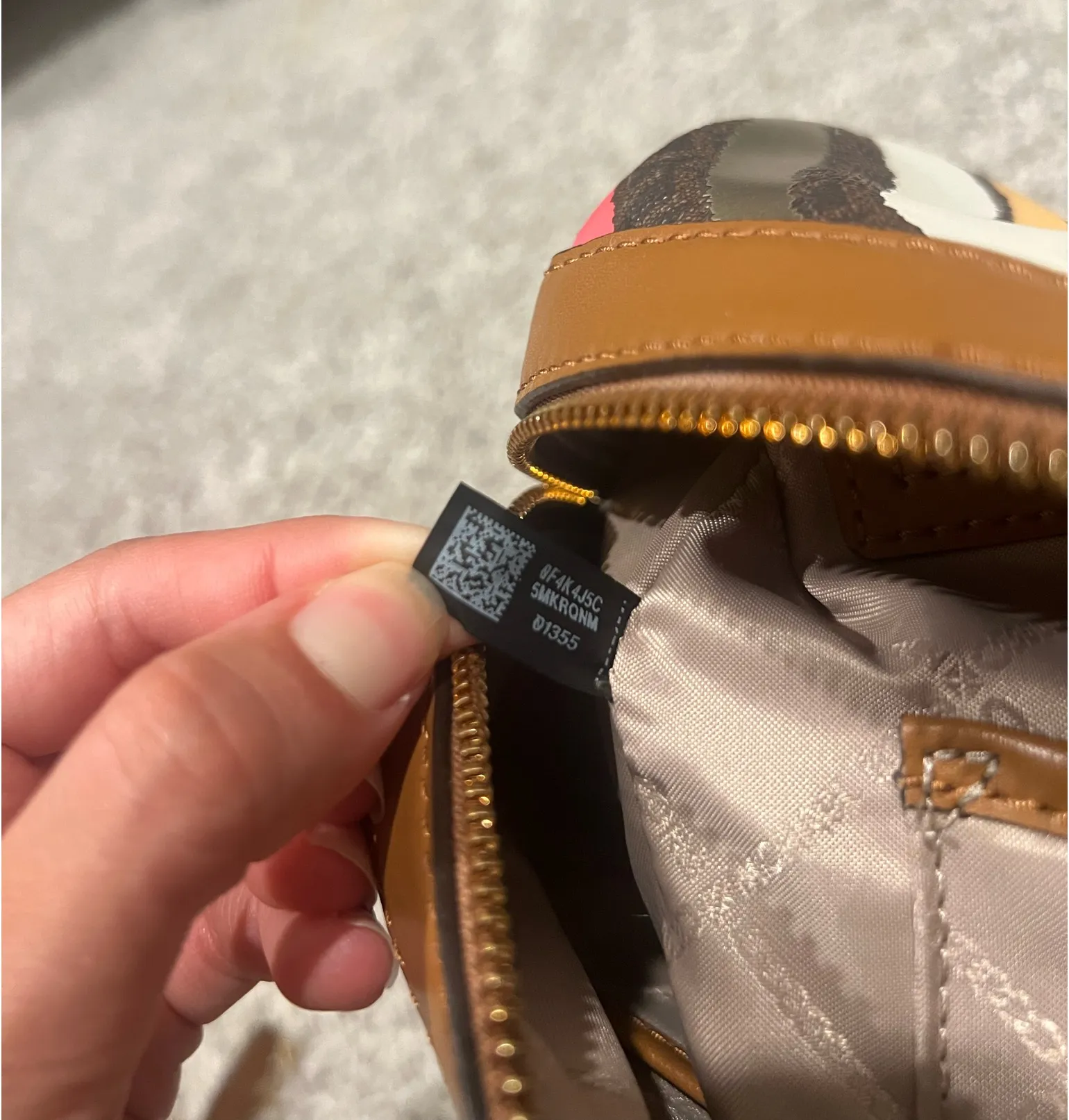 Michael Kors Michael Kors Jet Set Charm Duffle Satchel Duffle Crossbody Tote Bag Shoulder Purse - Image 11