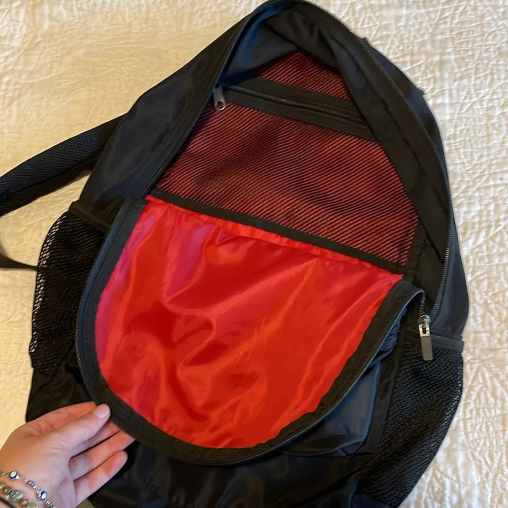 Victoria’s Secret Victoria Sport Black and Red Backpack - Image 8