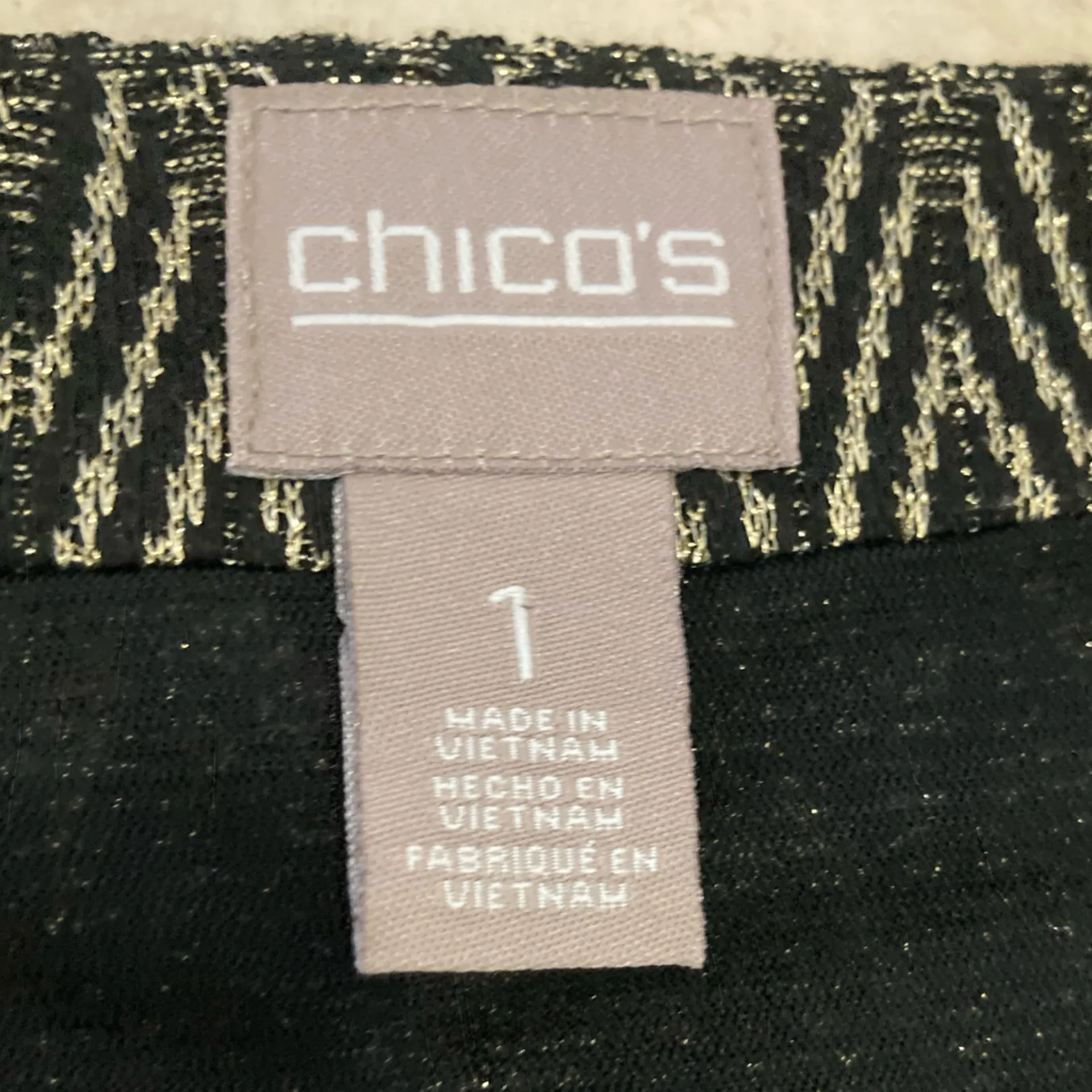 Chico’s Sparkle Gold-Thread Top – 3/4 Sleeve, Size 1 /S - Image 7